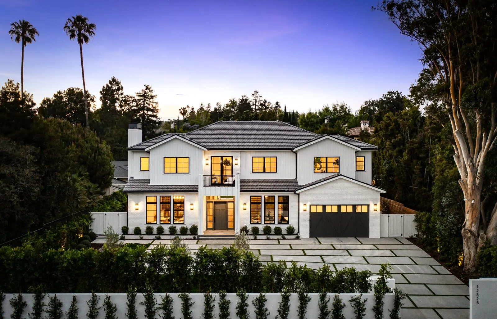 San Vicente Residence in Brentwood, a new home built by Westec Construction